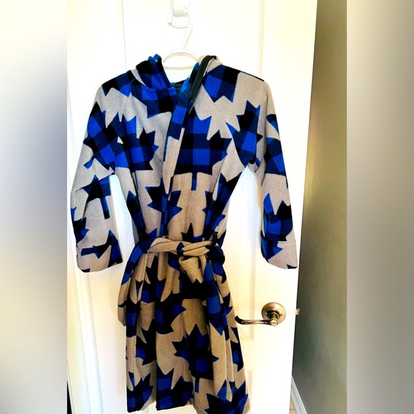 Youth house coat - Picture 1 of 2